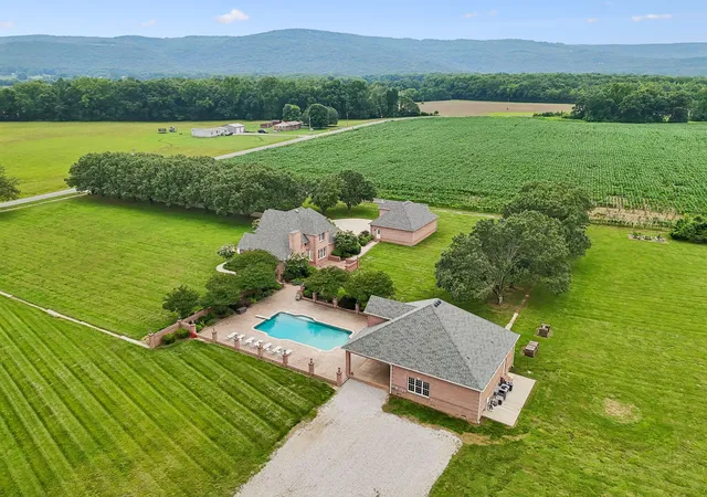2nd image of 3539 Liberty Rd, Winchester, TN 37398 | MLS# 3226482