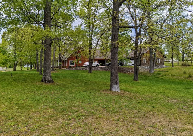 Photo 3 of Single family home for sale at 93 Tamatha Dr, Paris, TN 38242 | MLS# 2652312 | Listing updated on 2026-05-06