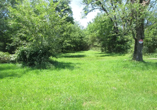 1st image of 110 E Adams Ave, Lebanon, TN 37087 | MLS# 2657481
