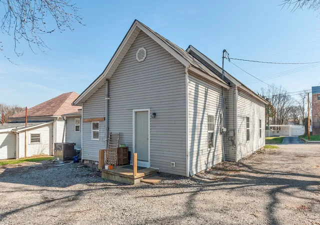 Photo 31 of Single family home for sale at 1510 S Main Street, Columbia, TN 38401 | MLS# 2662716 | Listing updated on 2026-01-19