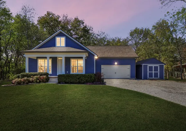 Single family home for sale at 4773 Meadowbrook Dr, Chapel Hill, TN 37034 | MLS# 3629866