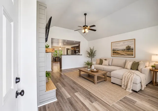 Photo 4 of Single family home for sale at 4773 Meadowbrook Dr, Chapel Hill, TN 37034 | MLS# 3629866 | Listing updated on 2026-10-30