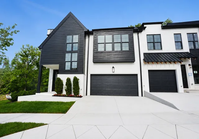 Photo 1 of Townhouse for sale at 115 Shadow Springs Dr #115, Brentwood, TN 37027 | MLS# 3244746 | Listing updated on 2026-09-02