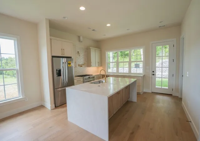 Photo 2 of Townhouse for sale at 115 Shadow Springs Dr #115, Brentwood, TN 37027 | MLS# 3244746 | Listing updated on 2026-09-02