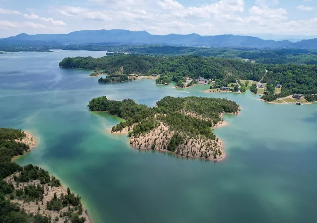 4th image of 0 Douglas Lake Island, Sevierville, TN 37876 | MLS# 2906078