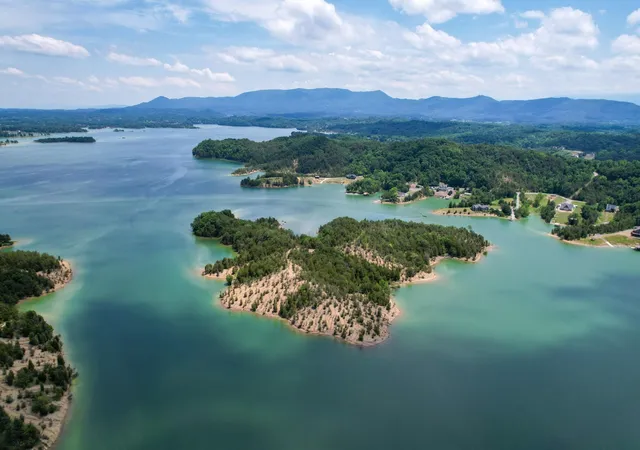 5th image of 0 Douglas Lake Island, Sevierville, TN 37876 | MLS# 2906078
