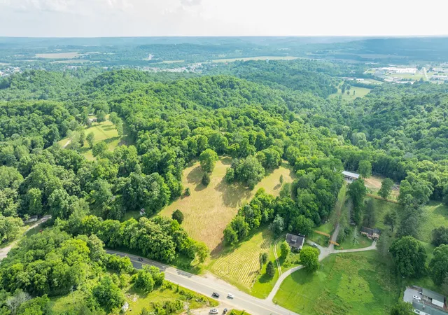 4th image of 1811 Columbia Hwy, Pulaski, TN 38478 | MLS# 2679804