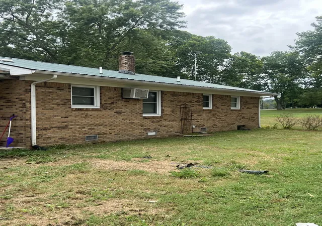 Homes for sale in Leoma, TN | 11 Leoma Rd, Leoma, TN 38468 | MLS# 2681608