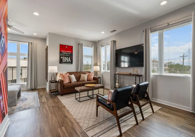 3rd image of 1505 54Th Ave N, Nashville, TN 37209