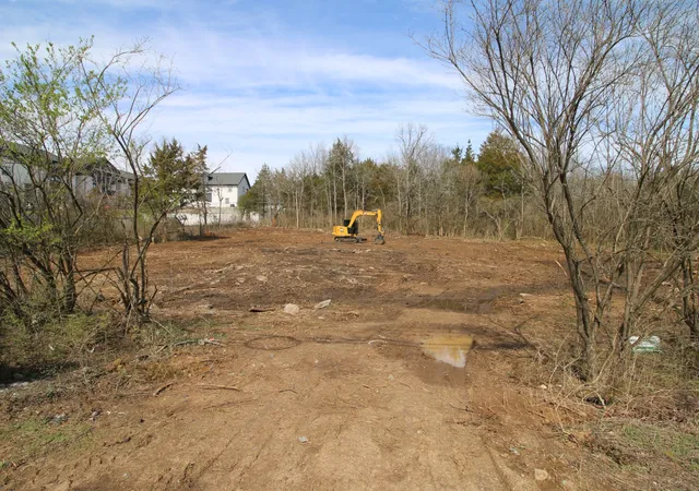 5th image of 815 Trinity Lane W, Nashville, TN 37207 | MLS# 2696403
