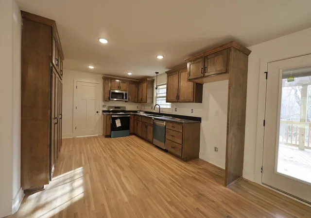 3rd image of 4392 Ashland City Rd, Clarksville, TN 37043 | MLS# 2761051