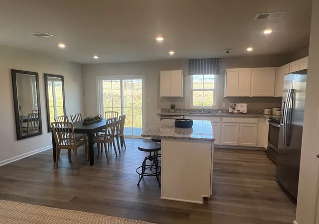 5th image of 1119 Aubrey Meadows Pl, Franklin, KY 42134 | MLS# 2701537