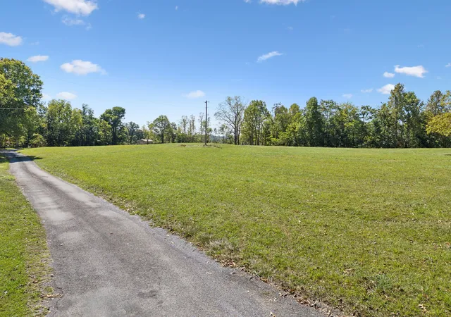 Photo 3 of House for sale at 277 Davidson Chapel Ln, Bloomington Springs, TN 38545 | MLS# 2704798 | Listing updated on 2026-08-26