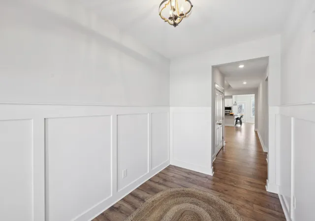Photo 4 of Single family home for sale at 2072 Hedgelawn Dr, Lebanon, TN 37090 | MLS# 2968480 | Listing updated on 2025-12-03