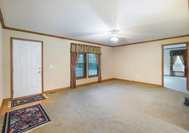 Homes for sale in Dover, TN | 1557 Donelson Parkway, Dover, TN 37058 | MLS# 2747527