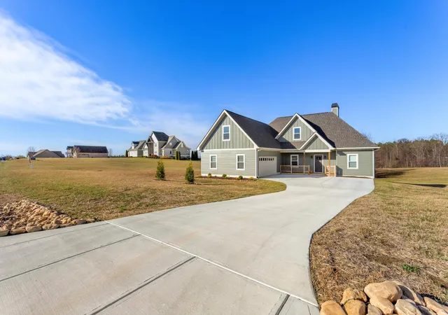Homes for sale in Jasper, TN | 2025 Jasper Highlands Boulevard, Jasper, TN 37347 | MLS# 2753762