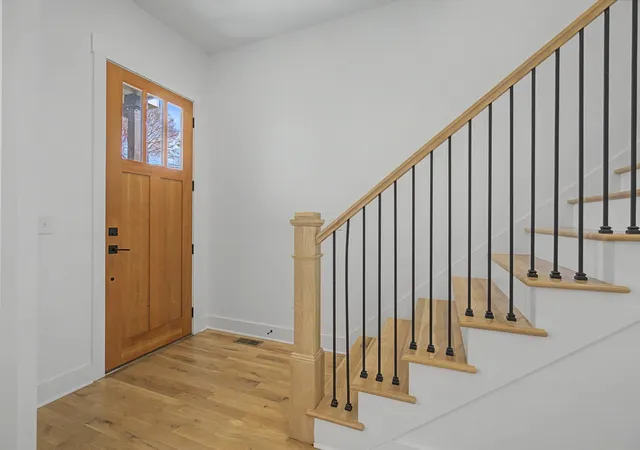 3rd image of 1909B 15Th Ave N, Nashville, TN 37208 | MLS# 3138653