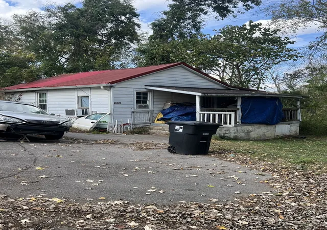 4th image of 1202 Parker St, Columbia, TN 38401 | MLS# 2762535