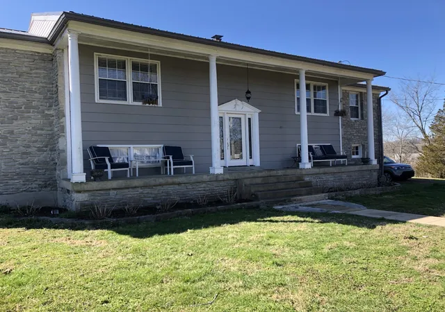 1st image of 103 Easley Dr, Fayetteville, TN 37334 | MLS# 2763660