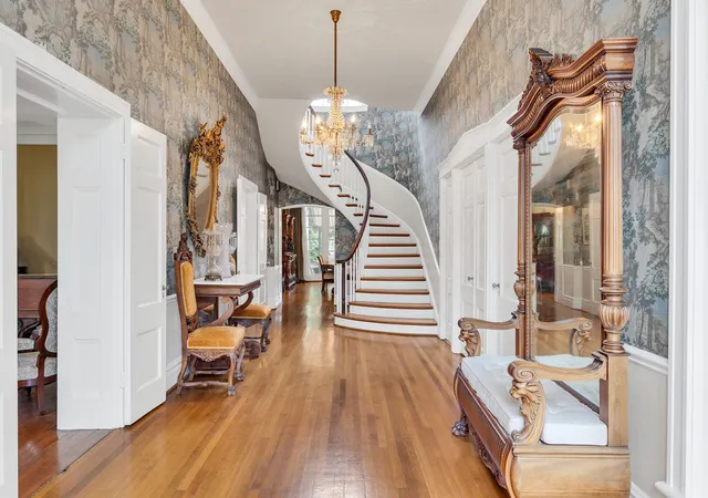 Photo 4 of Single family home for sale at 151 Franklin Rd, Franklin, TN 37064 | MLS# 2787869 | Listing updated on 2026-07-27