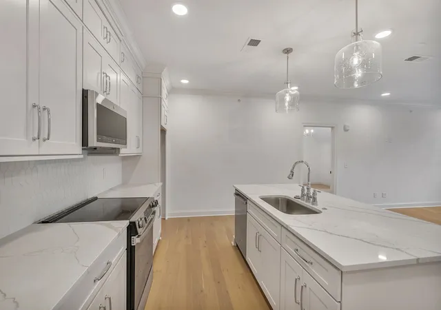 Photo 4 of Condo for sale at 2002 Gildridge Dr #303, Nashville, TN 37221 | MLS# 2765742 | Listing updated on 2026-08-31