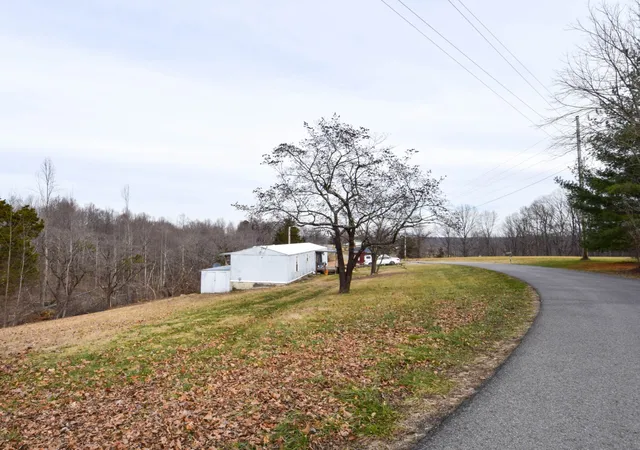3rd image of 1160 Old Mount Vernon Rd, Bethpage, TN 37022 | MLS# 2775424