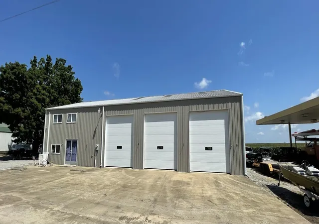 1st image of 519 Turnpike Rd, Lawrenceburg, TN 38464 | MLS# 3513141
