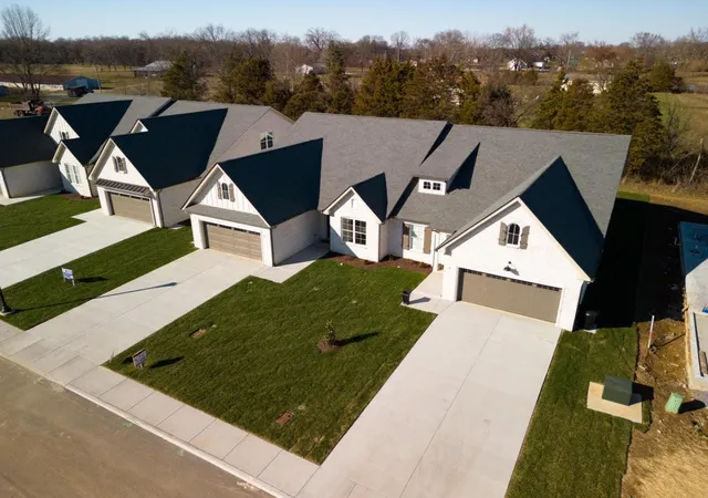 4th image of 2290 Midland Rd #8B, Shelbyville, TN 37160 | MLS# 2775236