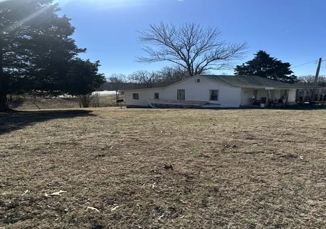 Homes for sale in Bumpus Mills, TN | 127 Antioch Rd, Bumpus Mills, TN 37028 | MLS# 2780070