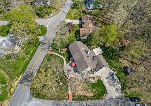 Photo 4 of Sale Pending at 304 Saint George Dr, Crossville, TN 38558 | MLS# 2779915 | Listing updated on 2026-01-26