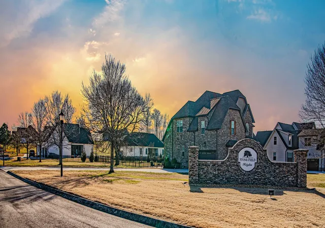1st image of 16 Cascade Dr, Winchester, TN 37398 | MLS# 2786623