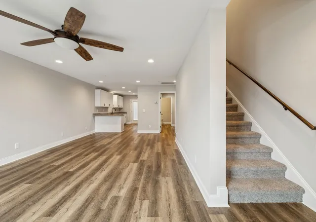 Listing Photo 4 - Condo for sale in building located at 122 W Broad St, Smithville, TN 37166
