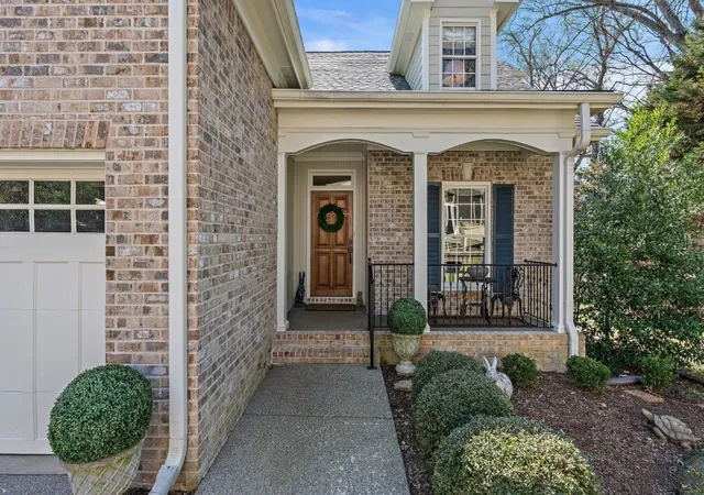 3rd image of 131 Woodmont Blvd #E, Nashville, TN 37205 | MLS# 2784120