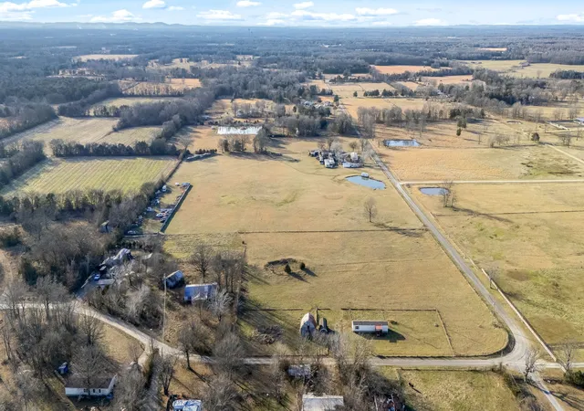 3rd image of 339 Jack Pickle Rd, Lewisburg, TN 37091 | MLS# 2784487