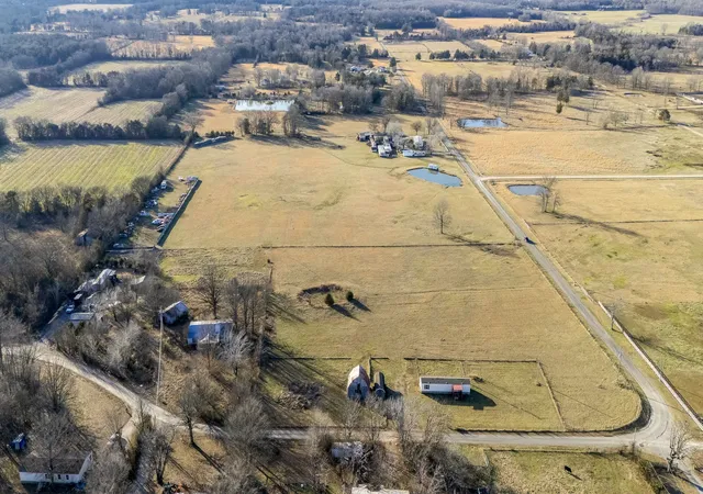 4th image of 339 Jack Pickle Rd, Lewisburg, TN 37091 | MLS# 2784487