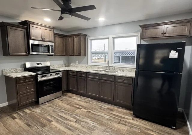 1st image of 1401 Cypress St, Shelbyville, TN 37160 | MLS# 2784515