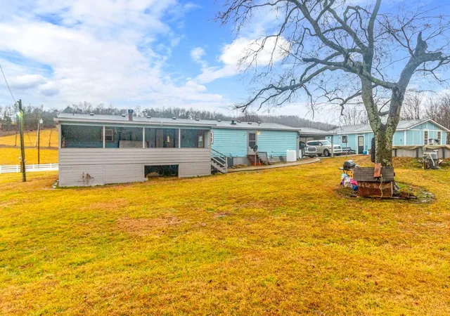 3rd image of 570 Coop Rd, Bell Buckle, TN 37020 | MLS# 2788952