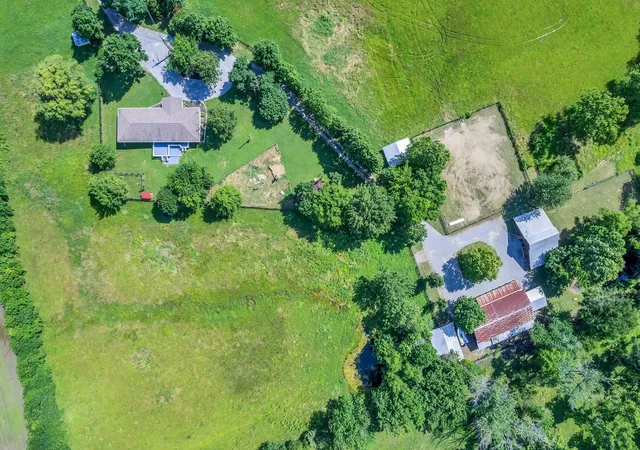 1st image of 590 Squire Jones Rd, Bell Buckle, TN 37020 | MLS# 2925911
