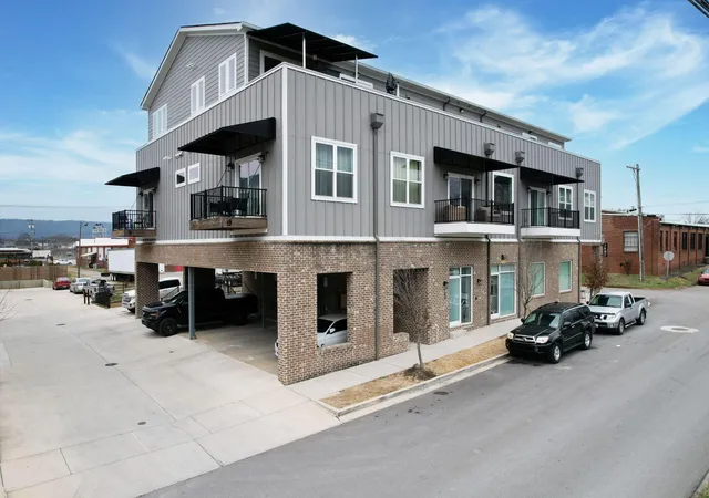 Homes for sale in Chattanooga, TN | 1603 Fagan Street #201, Chattanooga, TN 37408 | MLS# 2789318