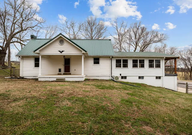 3rd image of 192 Mcclanahan Rd, Only, TN 37140 | MLS# 2789638