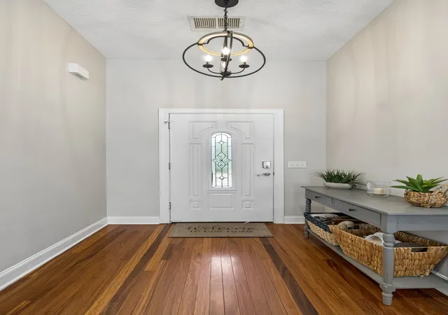 Photo 3 of Single family home for sale at 4075 Summit Dr, Greenbrier, TN 37073 | MLS# 3545611 | Listing updated on 2026-09-22