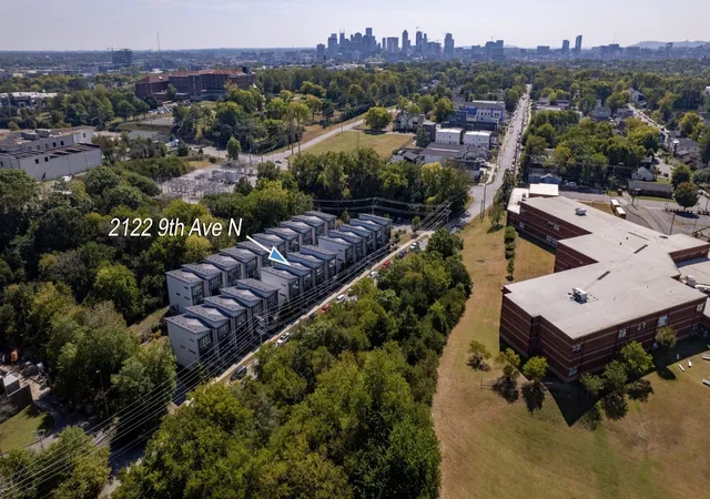 2nd image of 2122 9th Ave N, Nashville, TN 37208 | MLS# 2790937