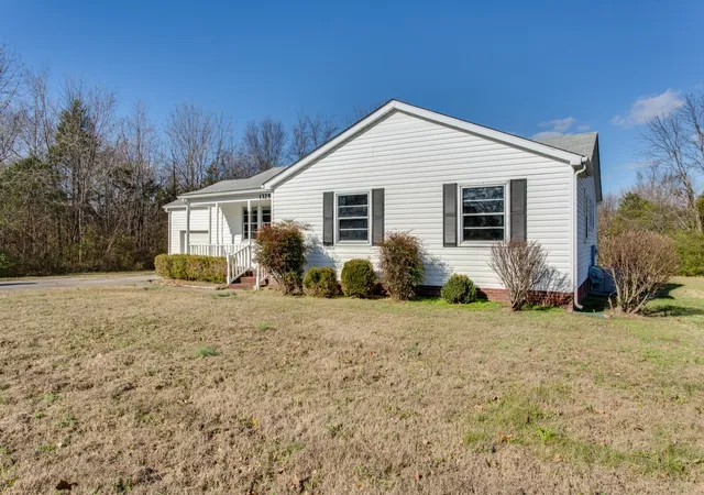 Photo 2 of Sale Pending at 1325 E Northfield Blvd, Murfreesboro, TN 37130 | MLS# 2794525 | Listing updated on 2025-08-14