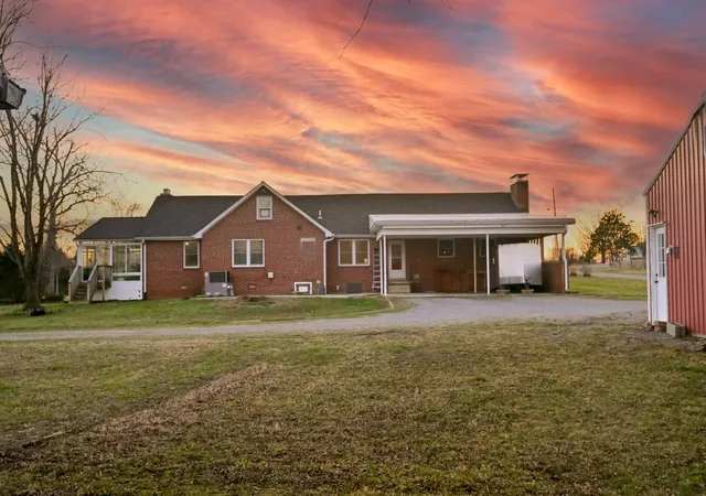 5th image of 201 Sulphur Springs Rd, Shelbyville, TN 37160 | MLS# 2796005