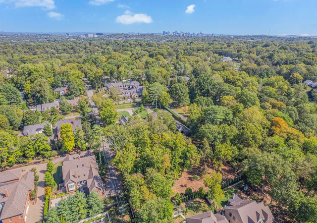 3rd image of 3610 Hilldale Dr, Nashville, TN 37215 | MLS# 2797720