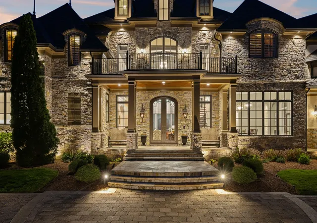 2nd image of 513 King Richards Ct, Franklin, TN 37067 | MLS# 2884131