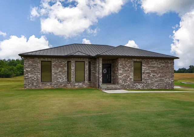 Photo 1 of Single family home for sale at 18543 Tillman Mill Rd, Athens, AL 35614 | MLS# 2800297 | Listing updated on 2025-12-03