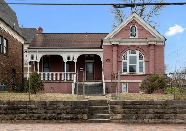 Homes for sale in Nashville, TN | 1315 5th Ave N, Nashville, TN 37208 | MLS# 2800663