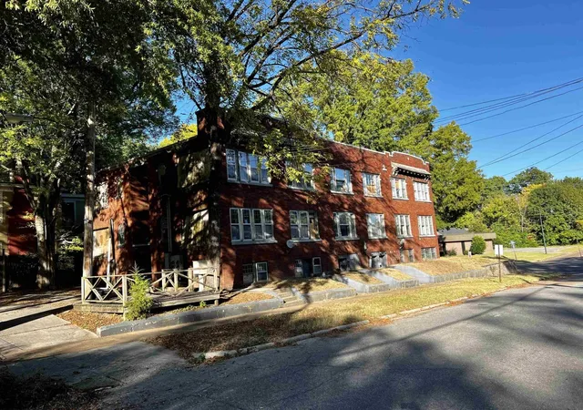 4th image of 907 N Highland Ave, Jackson, TN 38301 | MLS# 2801512