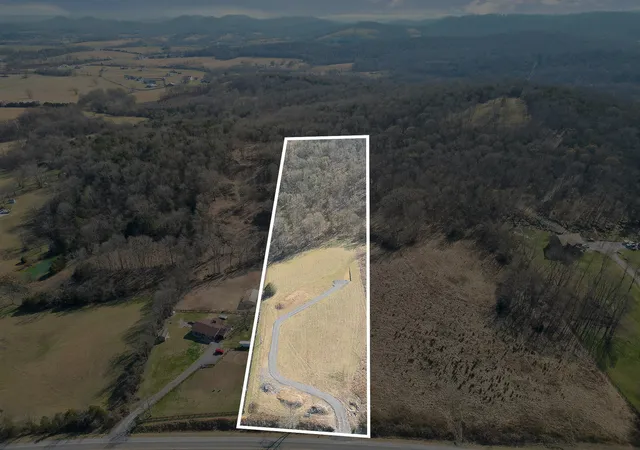 Homes for sale in Watertown, TN | 12060 Sparta Pike, Watertown, TN 37184 | MLS# 2803274
